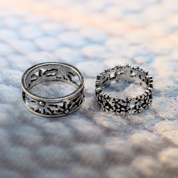 **DEBORAH* 13-Pc Silver x Blue Fashion Ring Set - Picture 7 of 8